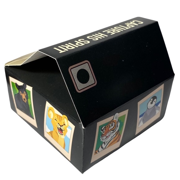 Treat Boxes 12ct Wild Encounters Instant Camera Candy - Picture 3 of 6